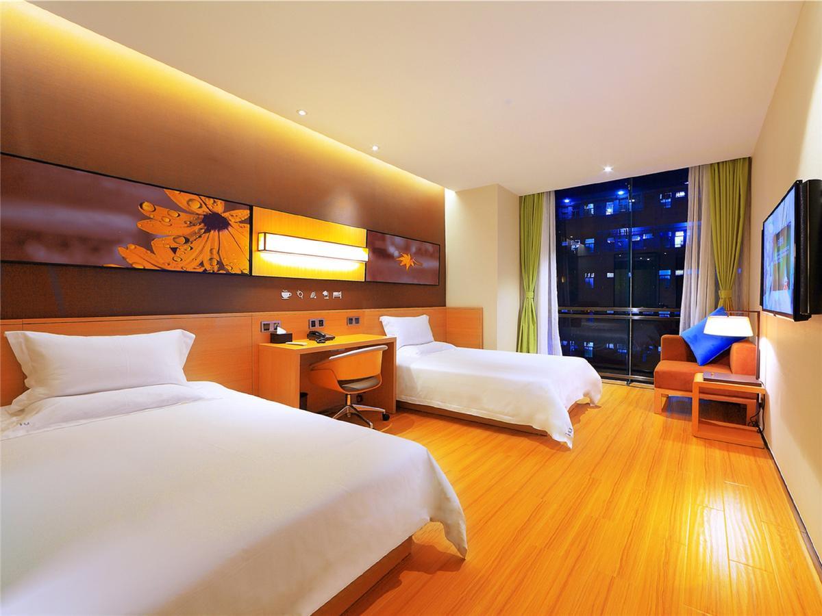 Iu Hotel Tianjin Binjiang Walking Street Eksteriør billede